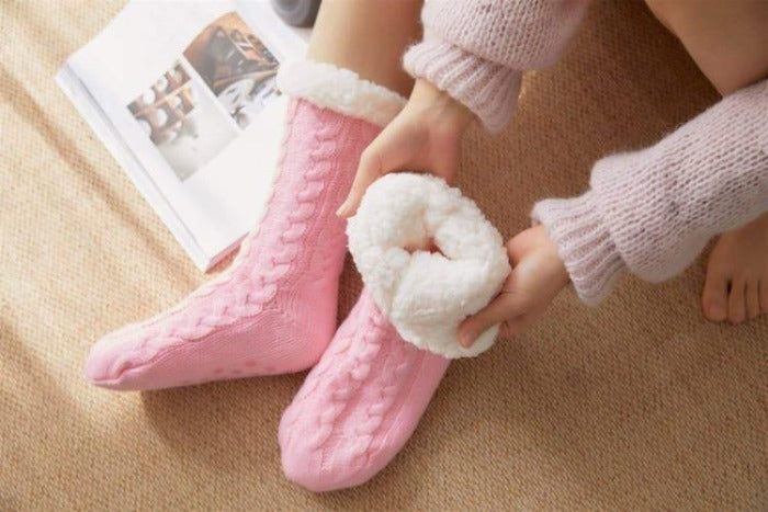 Mens Slipper Socks Winter Cable Knit Non Skid Warm Slipper Socks